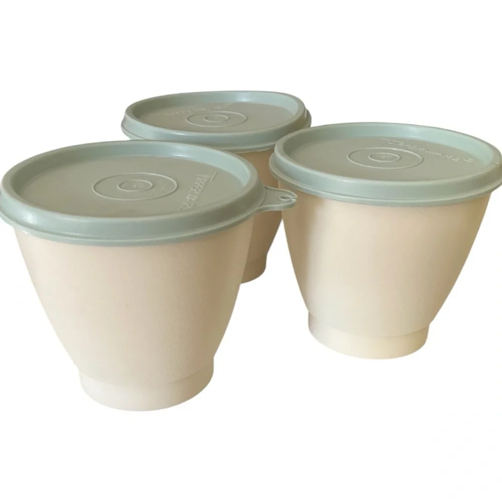Authentic Tupperware condiment server, made in USA, vintage, excellent condition - Picture 4 of 8